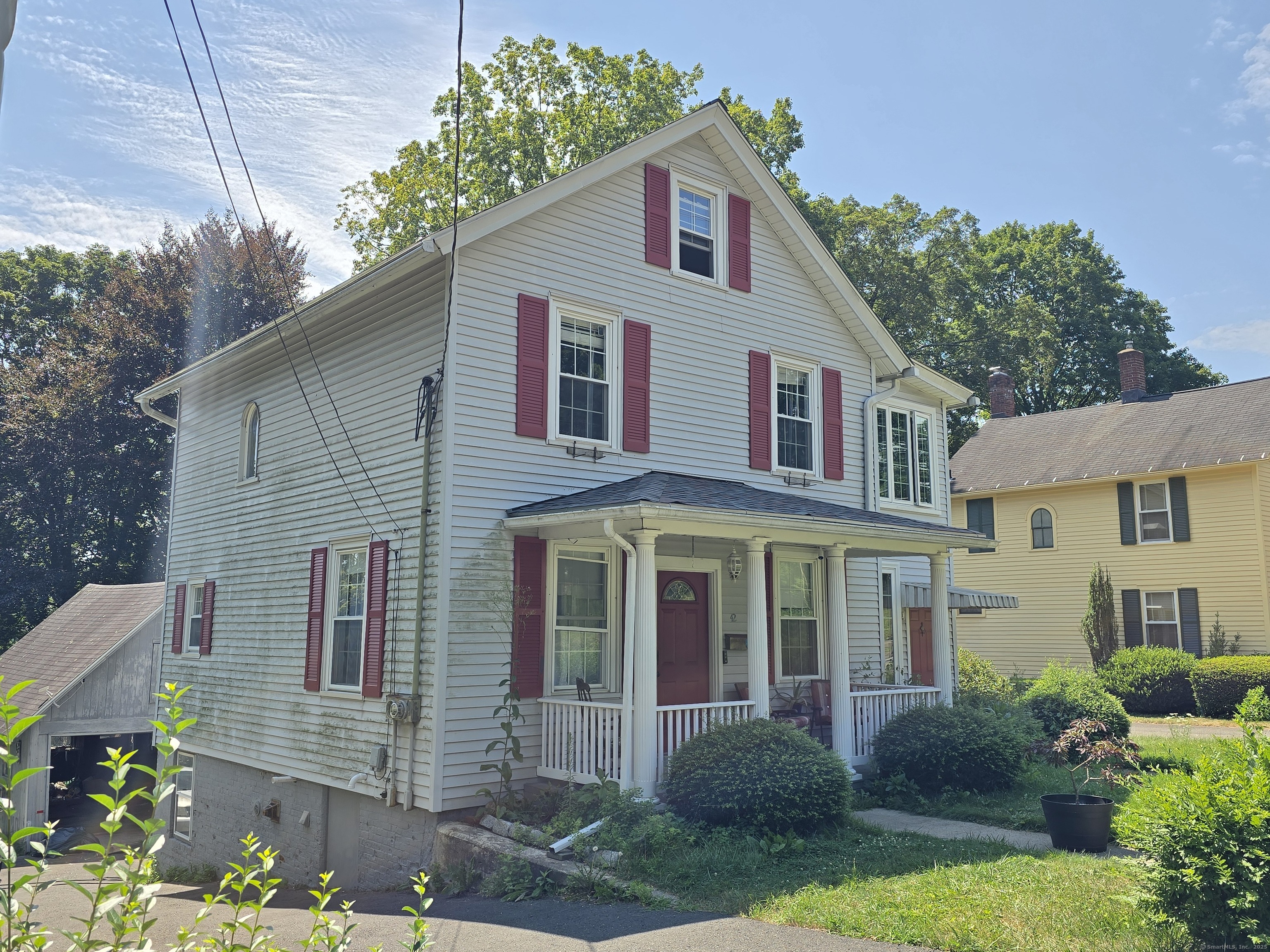 Plymouth, Connecticut 06786, United States, 2 Bedrooms Bedrooms, ,2 BathroomsBathrooms,Residential,Active,184525