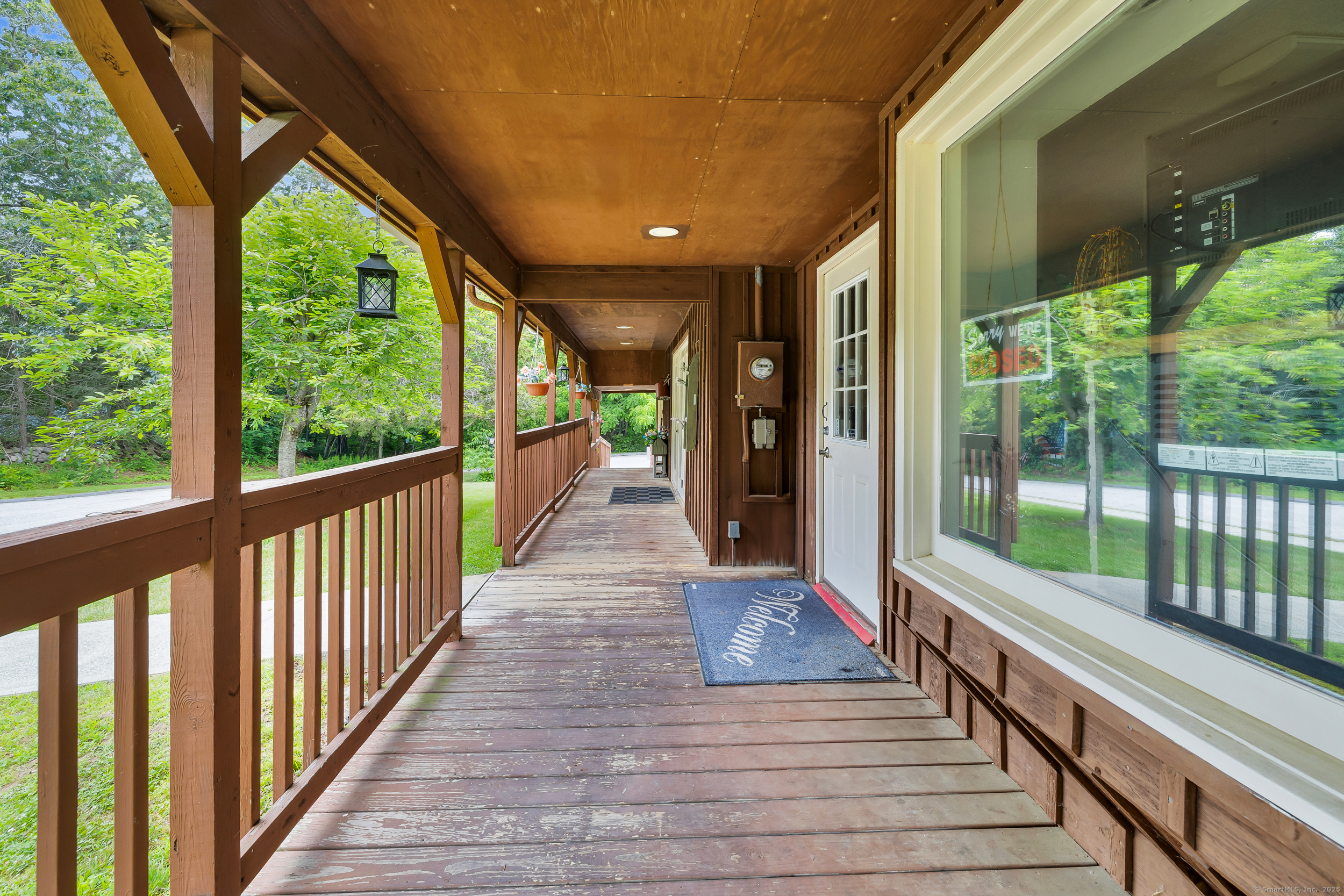 678 Colonel Ledyard Highway