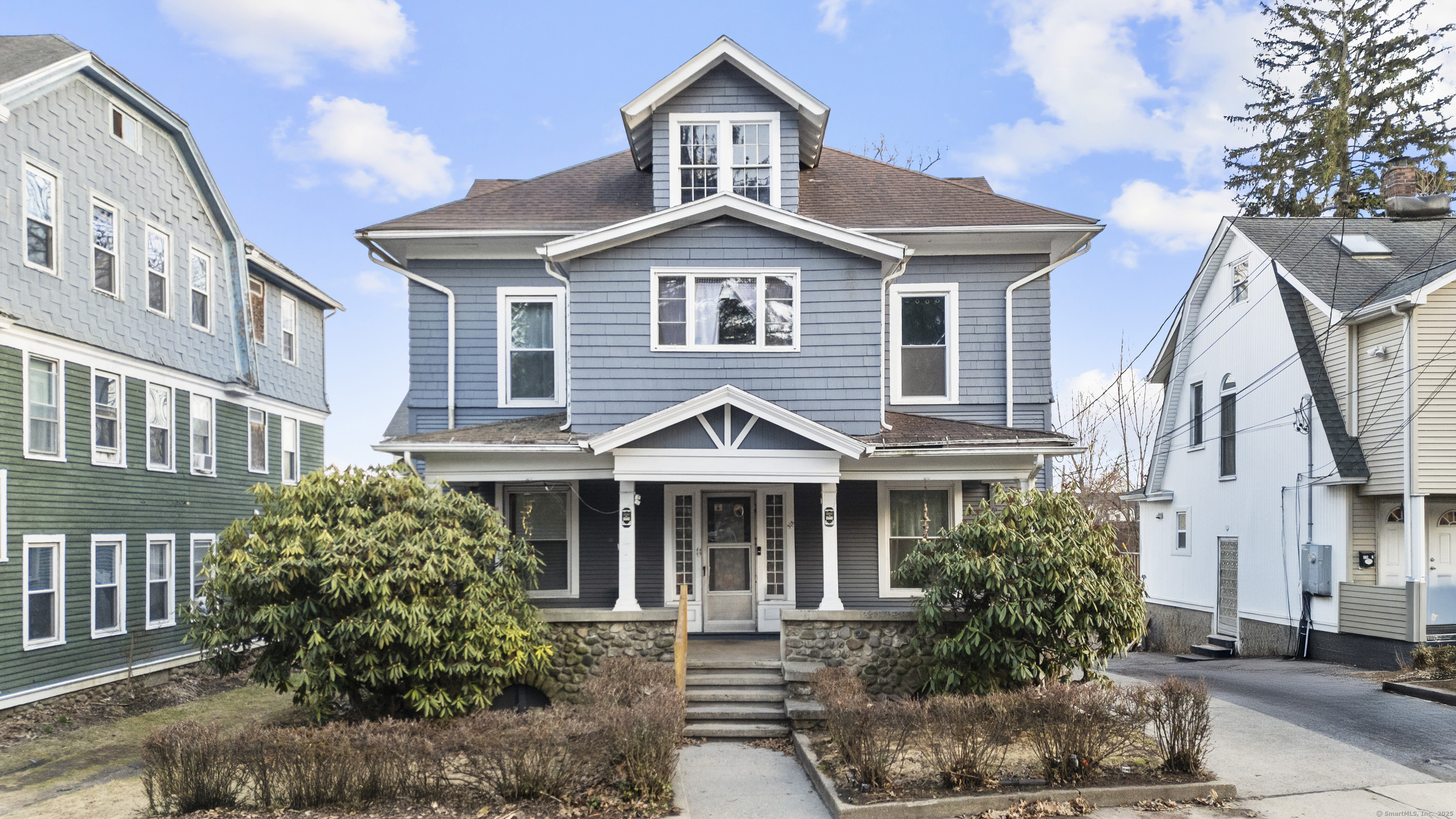 Property for Sale at Pine Street, Waterbury, Connecticut - Bedrooms: 5 
Bathrooms: 2 
Rooms: 9  - $349,500