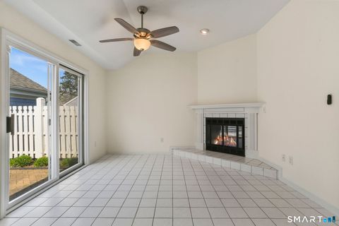 Tiny photo for 203 Lansdowne #203, Westport, CT 06880 (MLS # 24157312)