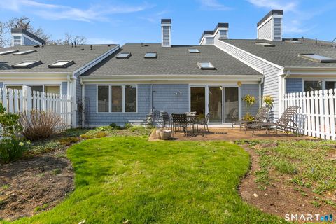 Tiny photo for 203 Lansdowne #203, Westport, CT 06880 (MLS # 24157312)
