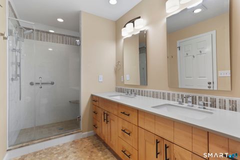 Tiny photo for 203 Lansdowne #203, Westport, CT 06880 (MLS # 24157312)