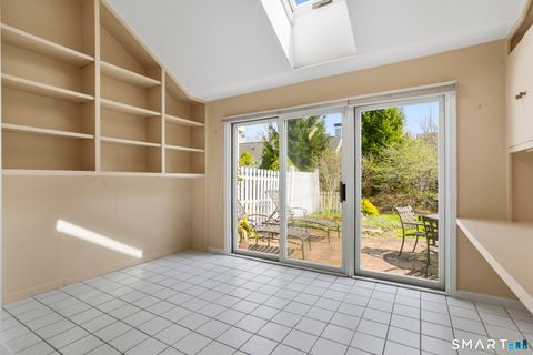 Tiny photo for 203 Lansdowne #203, Westport, CT 06880 (MLS # 24157312)