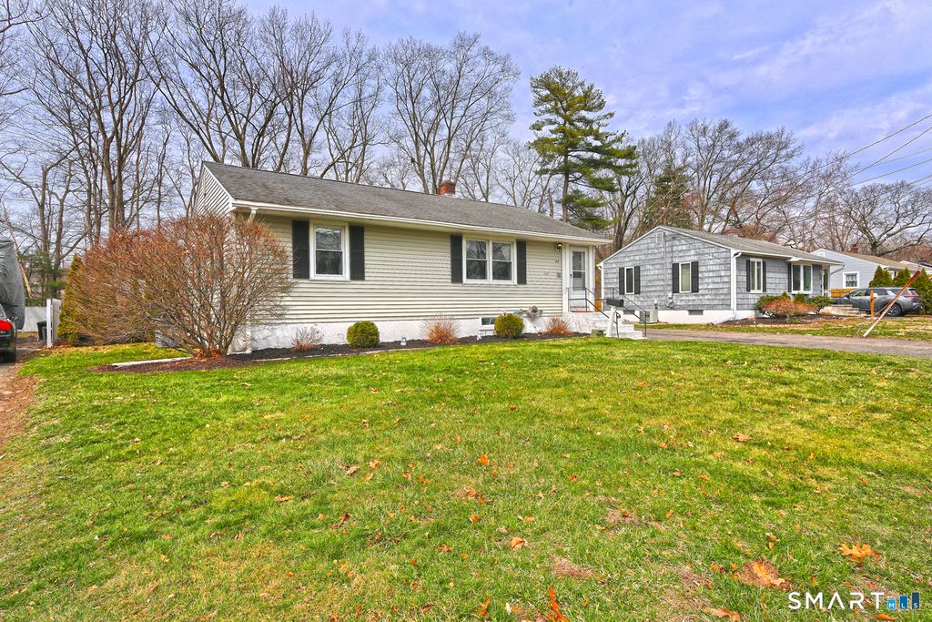 Photo of 44 Woodvale Road, West Haven, CT 06516 (MLS # 24166511)