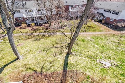 Tiny photo for 245 Unquowa Road #46, Fairfield, CT 06824 (MLS # 24168557)