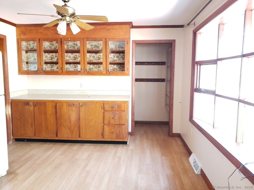 154 Simpson Lane, Montville, Connecticut image 6