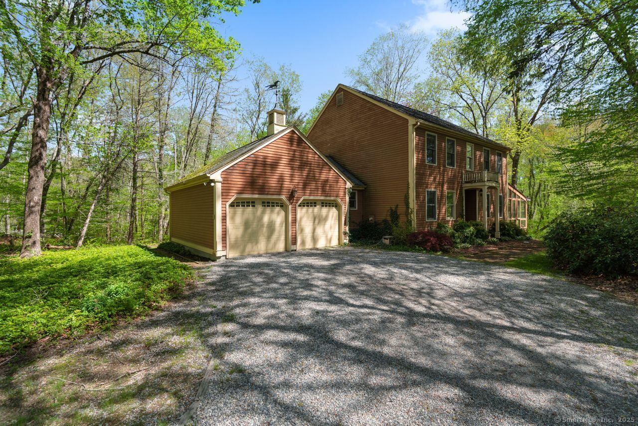 8 King James Drive, East Lyme, Connecticut image 1
