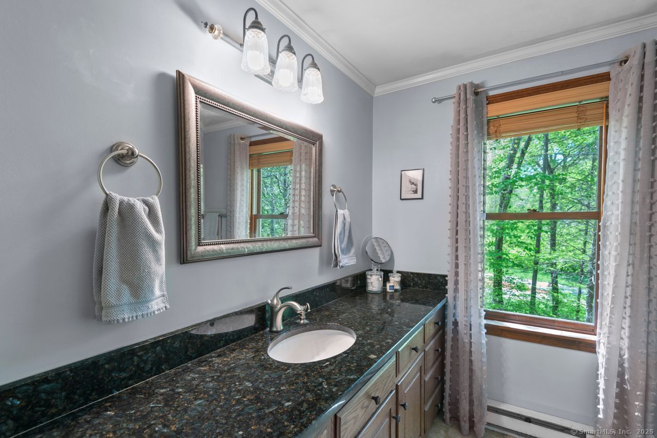 8 King James Drive, East Lyme, Connecticut image 31