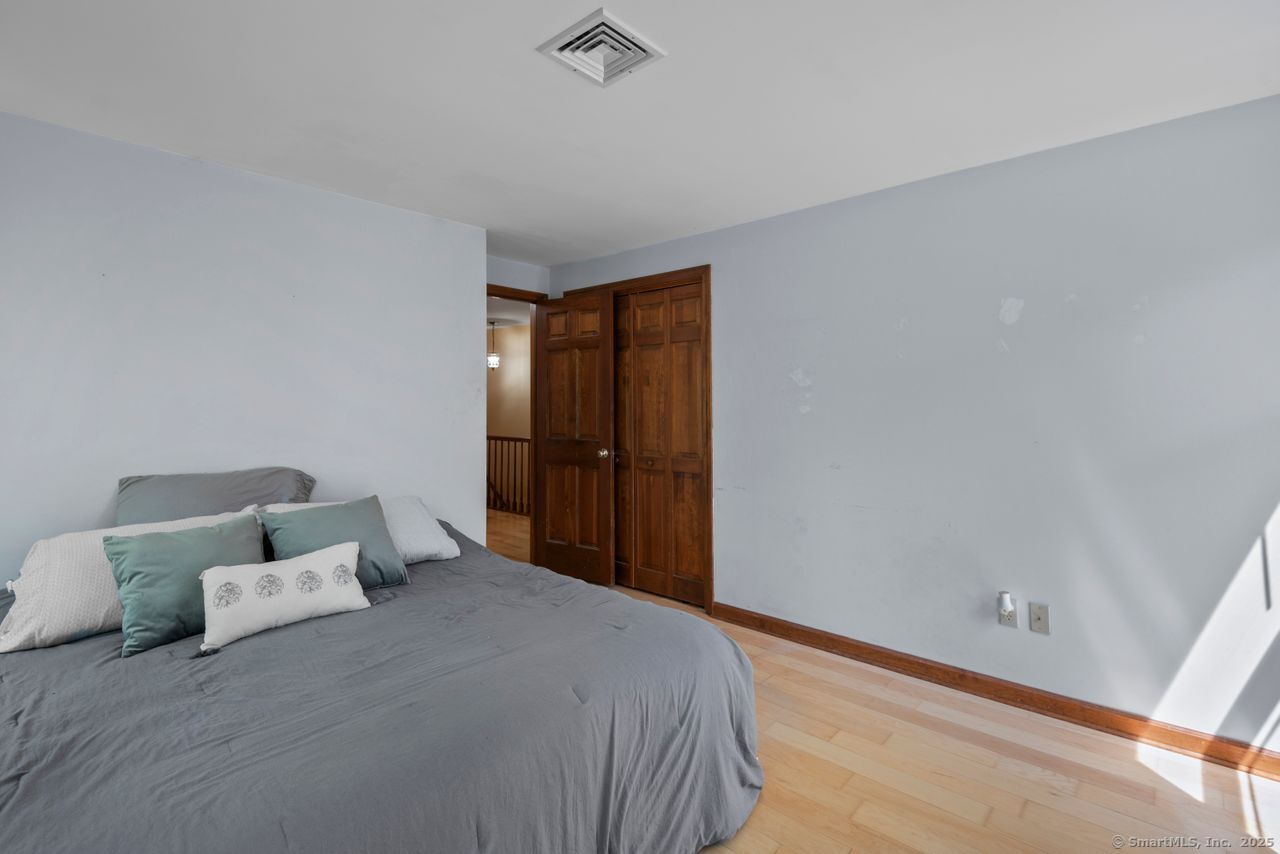 8 King James Drive, East Lyme, Connecticut image 24