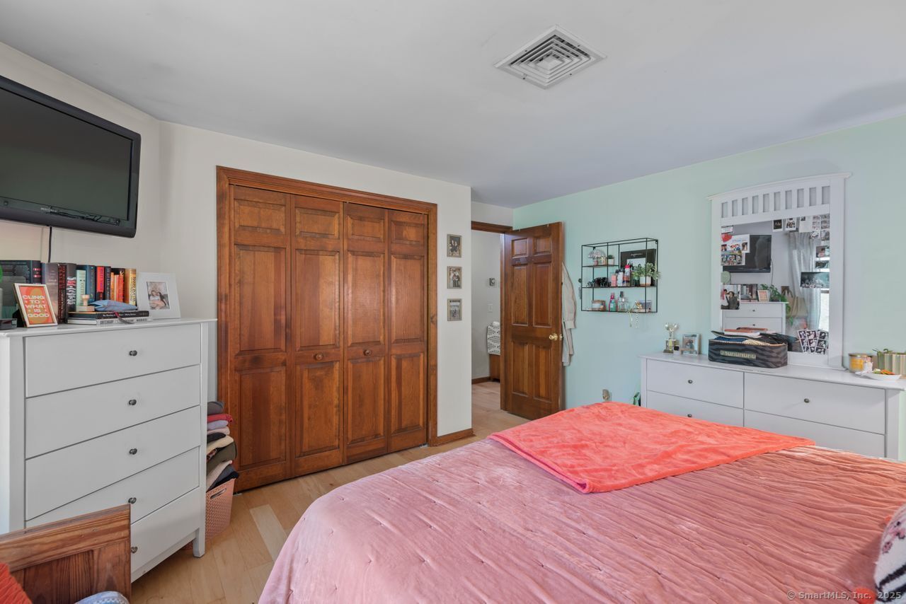 8 King James Drive, East Lyme, Connecticut image 30