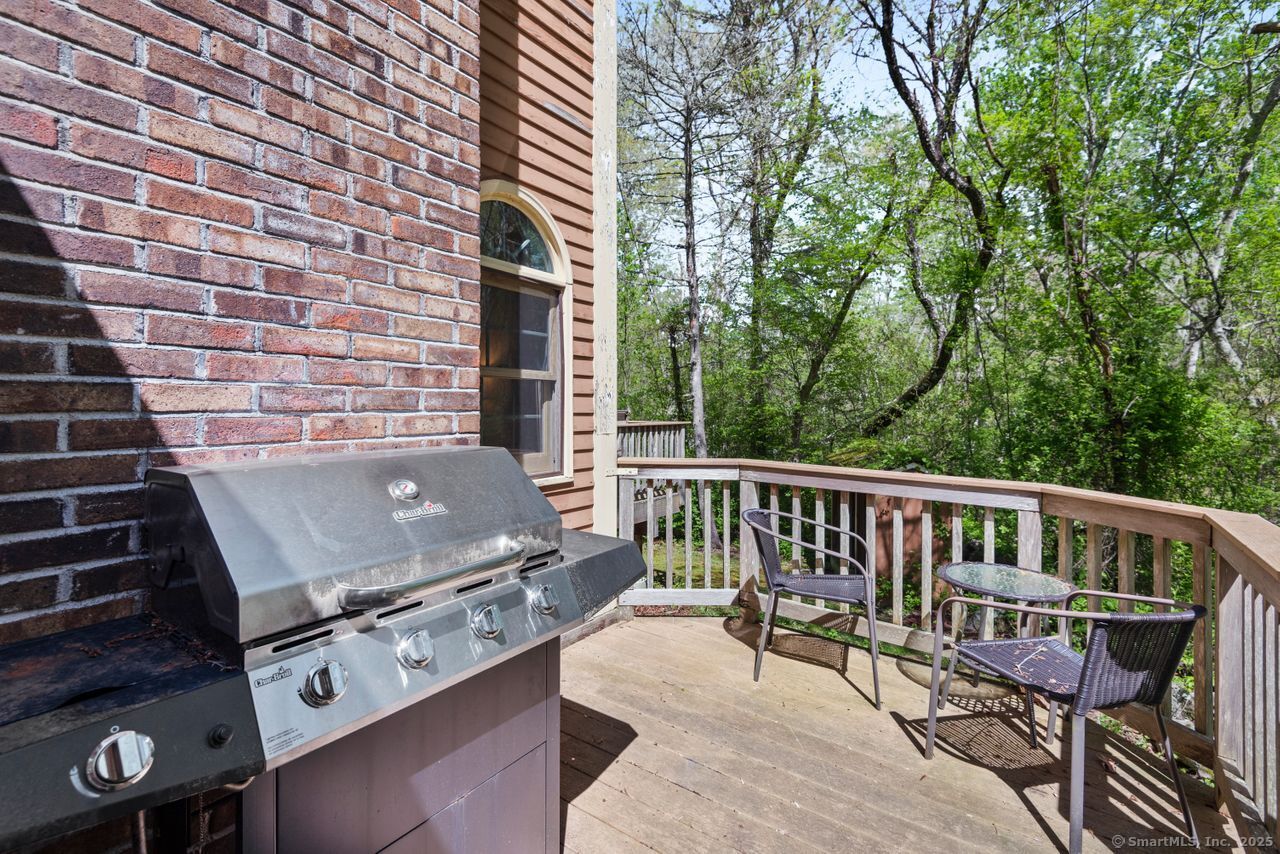 8 King James Drive, East Lyme, Connecticut image 36