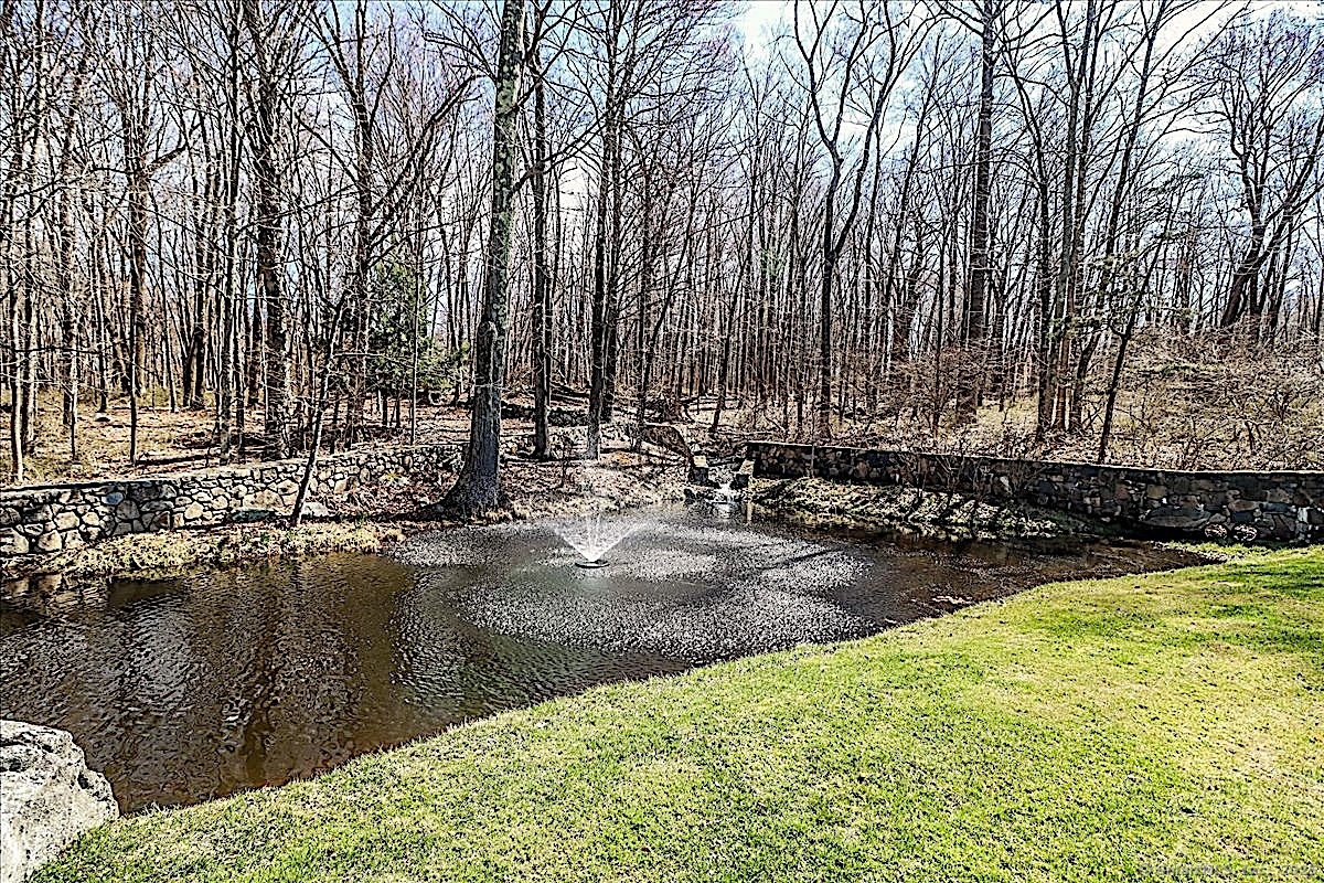 75 Codfish Hill Road, Bethel, Connecticut image 3