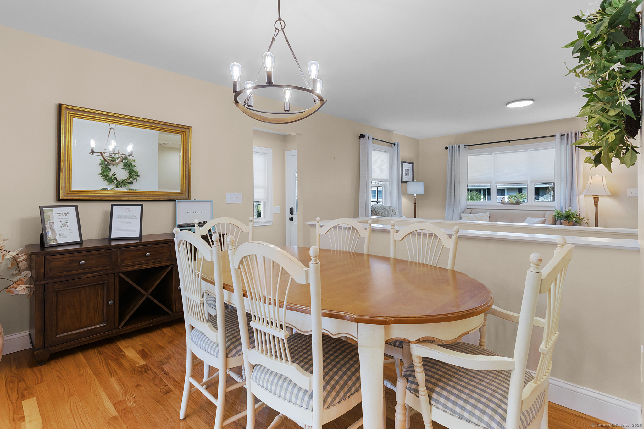 18 Quaker Lane, Southington, Connecticut image 8