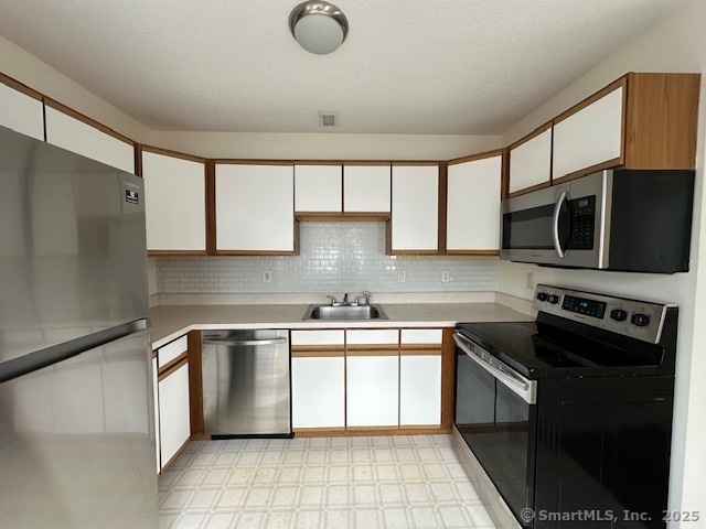 42 Anthony Street 35