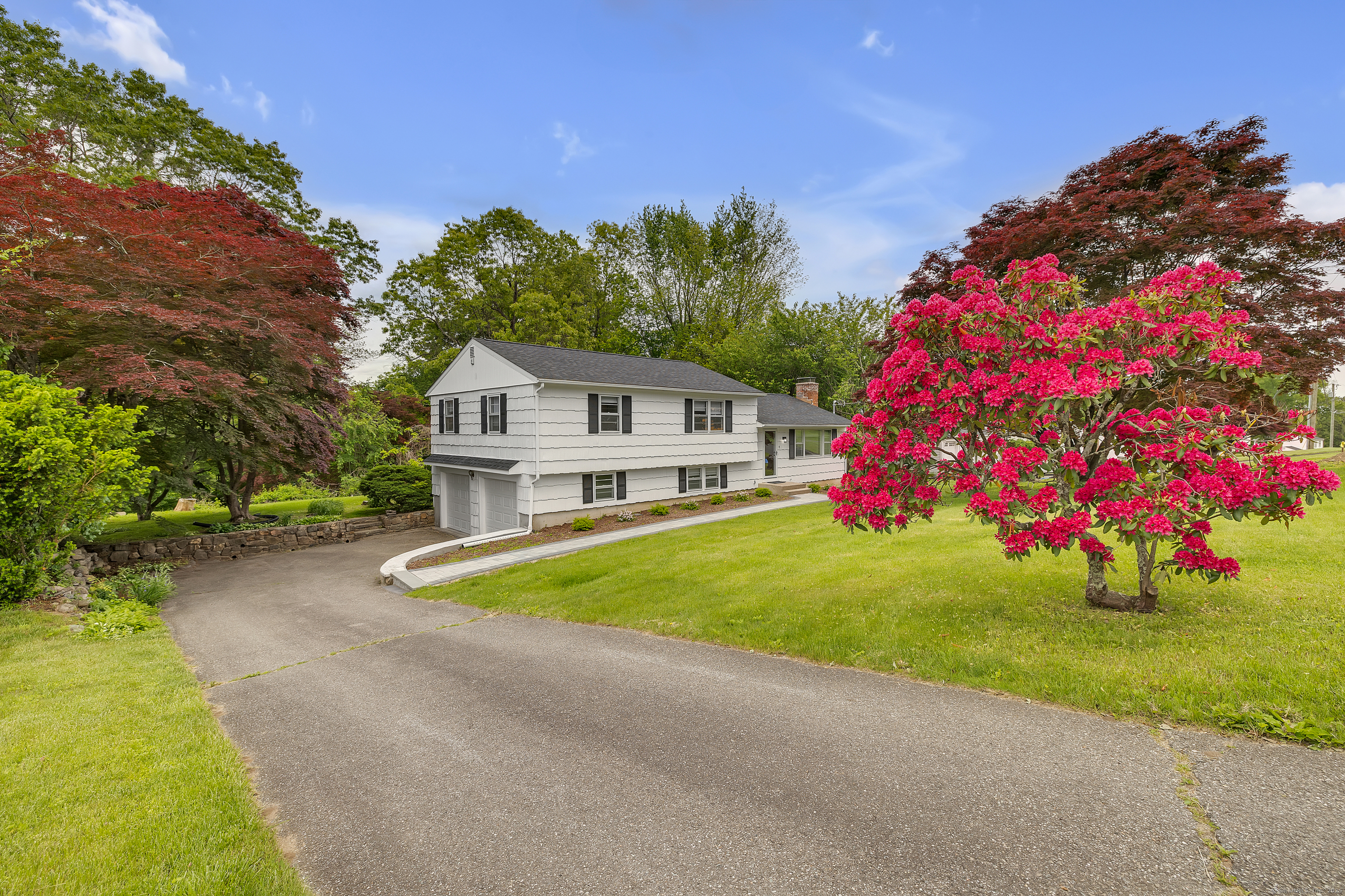 17 Ridgedale Road