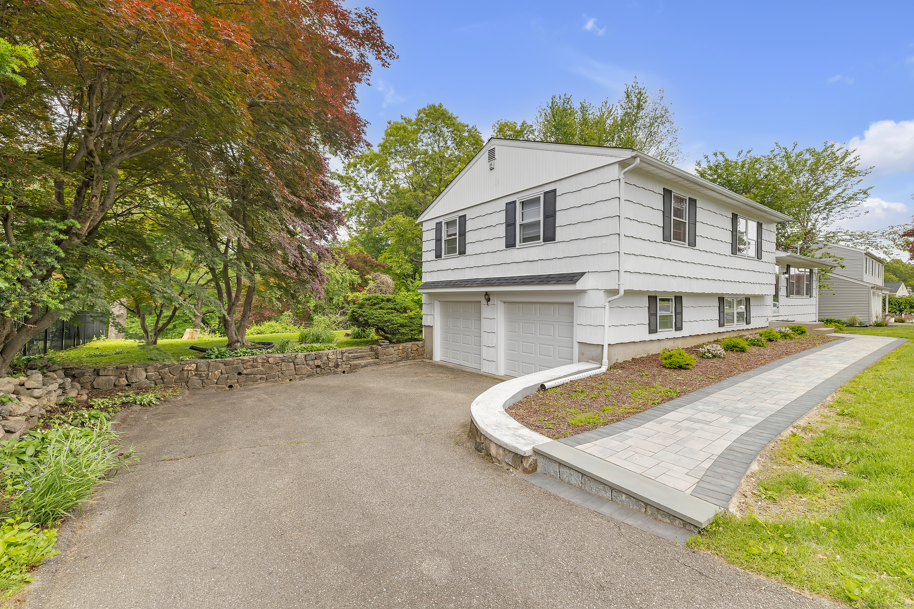 17 Ridgedale Road