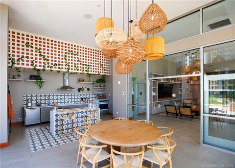 Tiny photo for 2 Harbor Point Road S #502, Stamford, CT 06902 (MLS # 24124501)