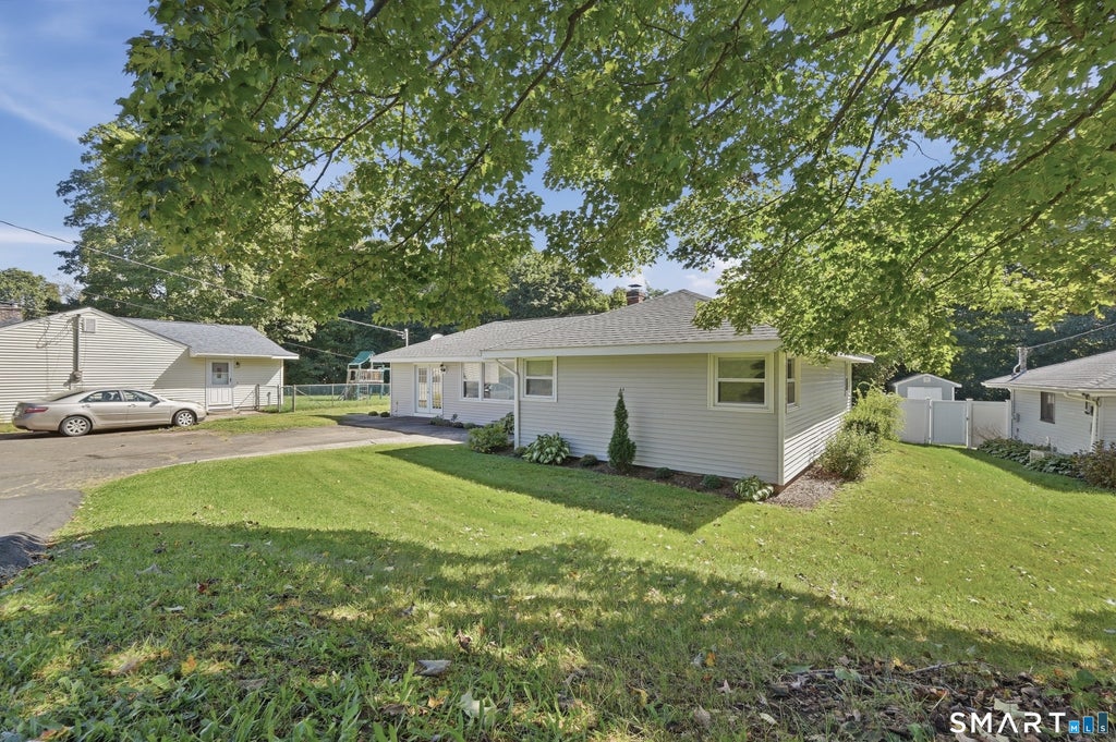 Photo of 66 S Ridgeland Road, Wallingford, CT 06492 (MLS # 24206559)