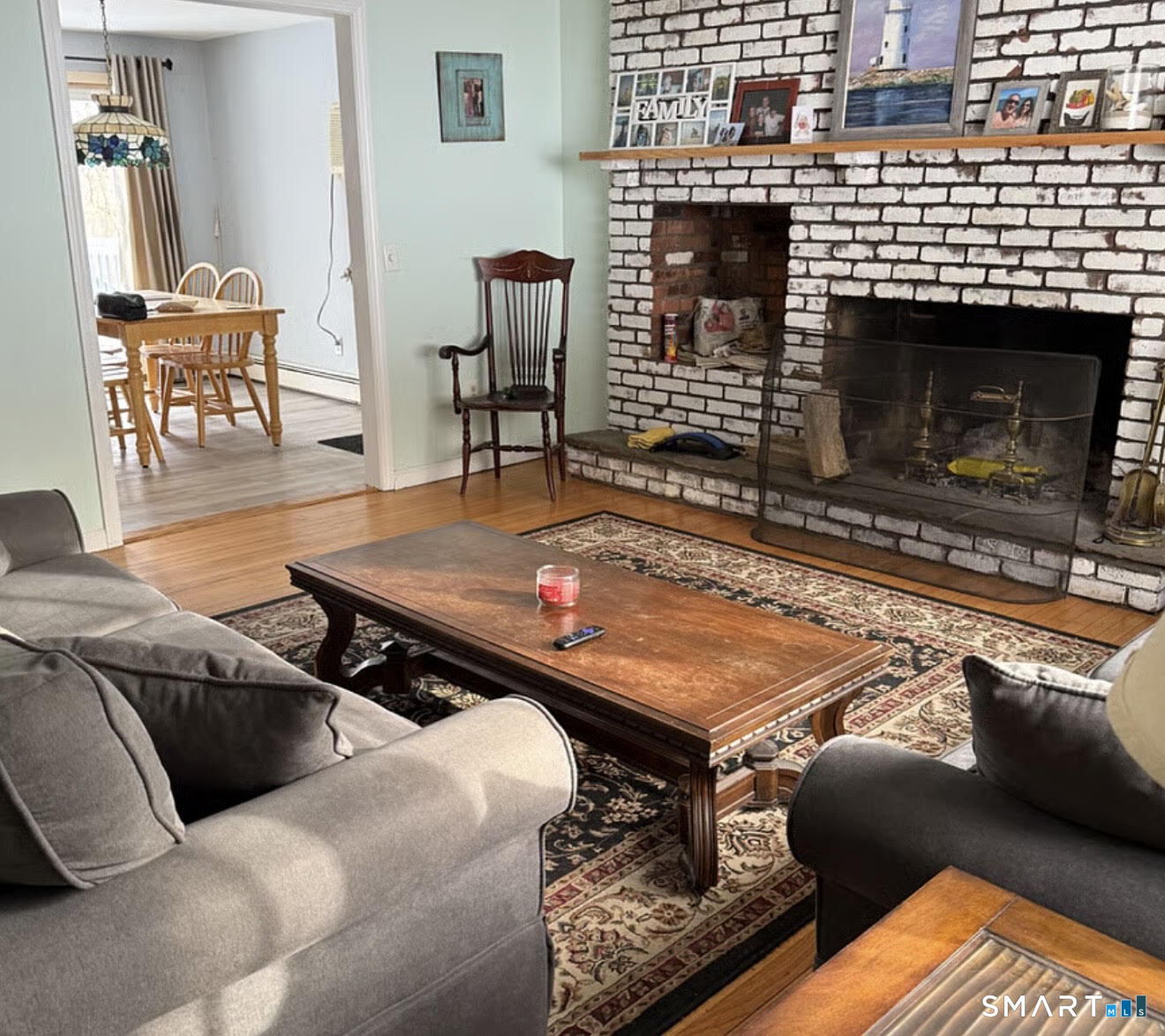 708 East Pond Meadow Road