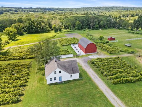 139 West Town Street Lebanon CT 06249