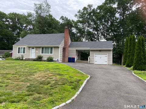 Photo of 109 Cottage Street, Trumbull, CT 06611 (MLS # 24198979)