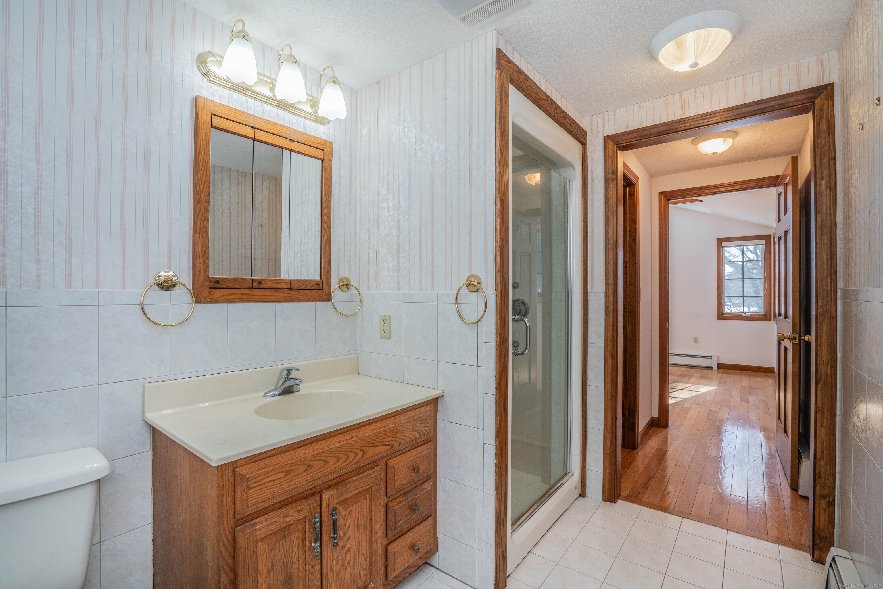 1240 Mapleton Avenue, Suffield, Connecticut image 24