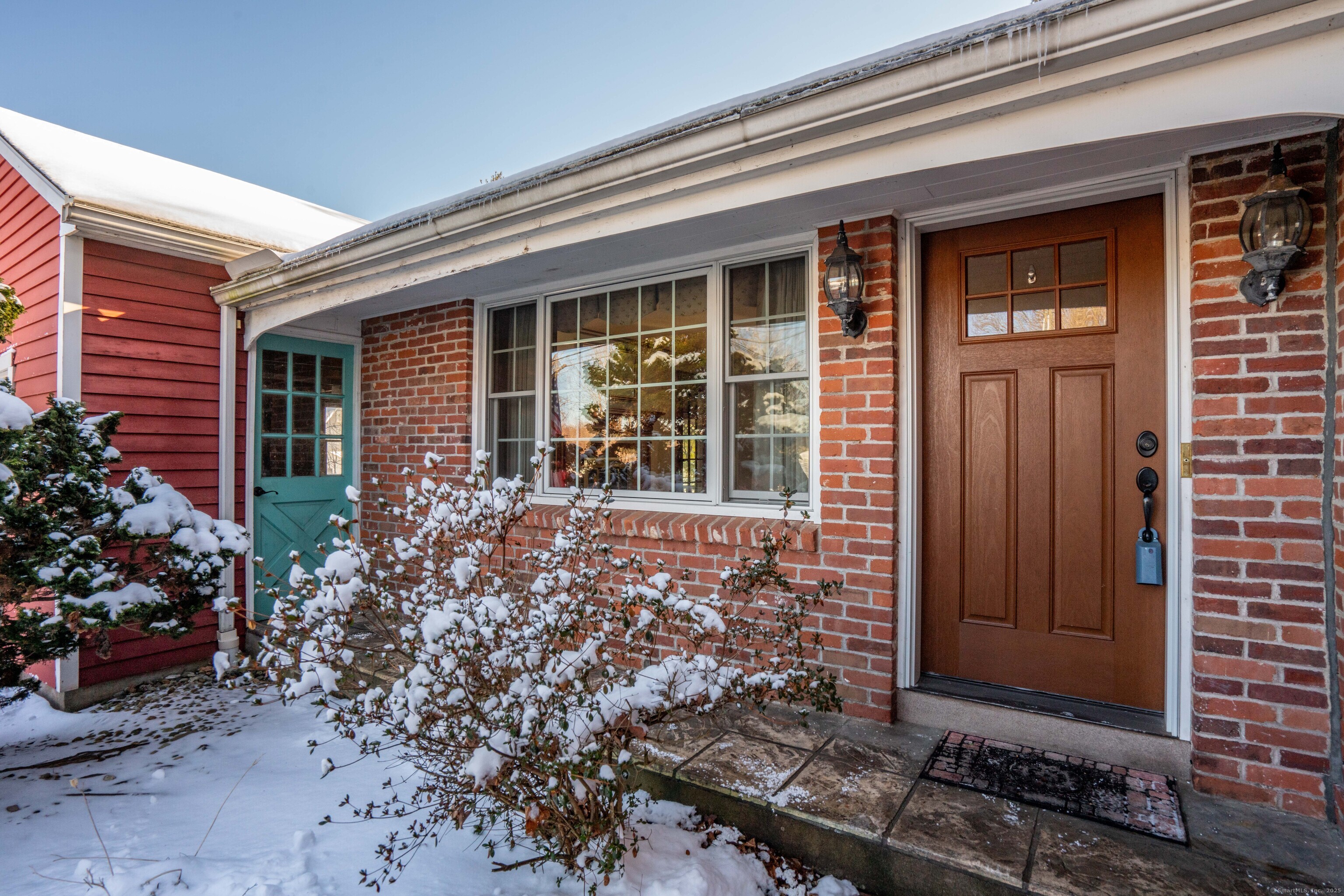 1240 Mapleton Avenue, Suffield, Connecticut image 4