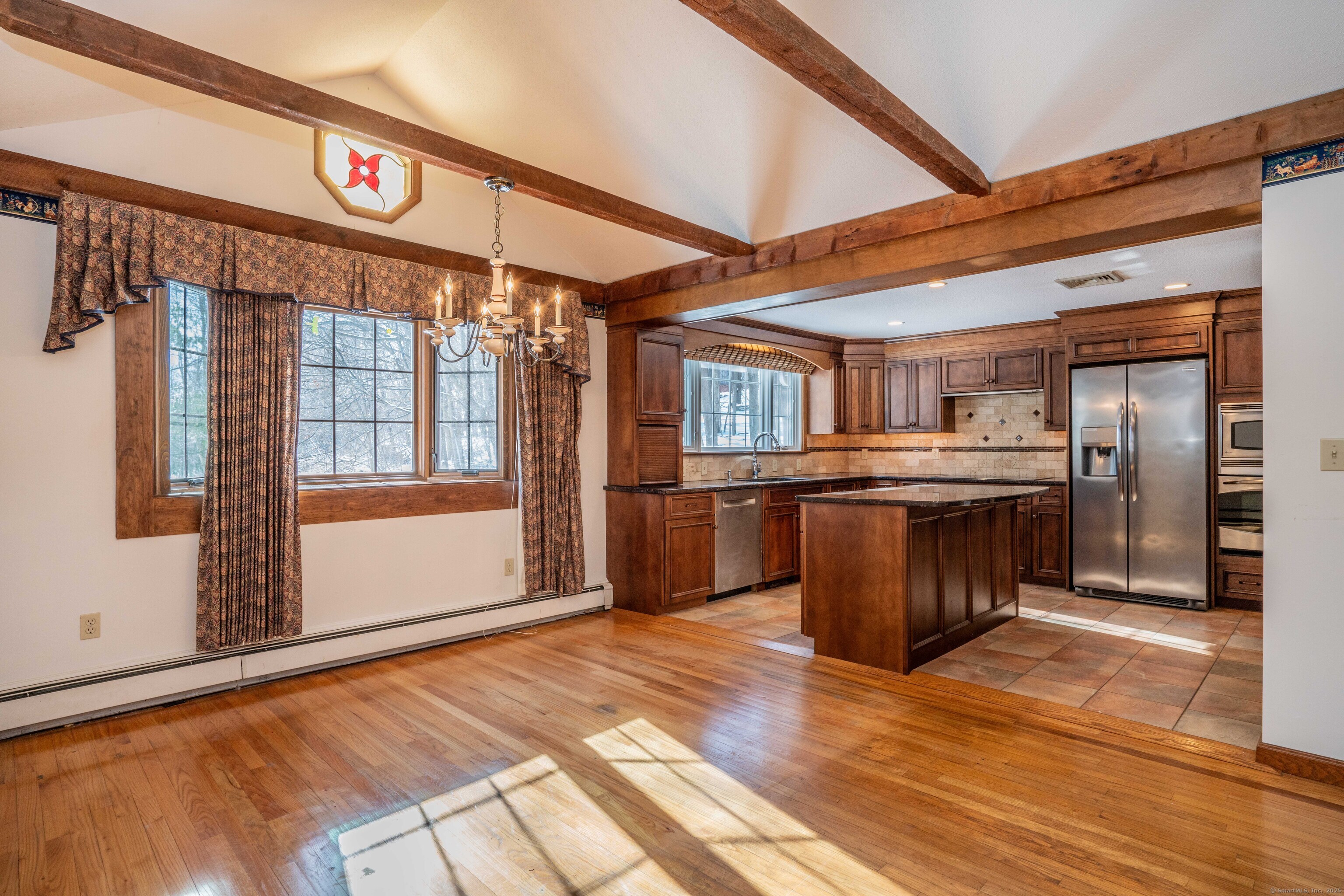 1240 Mapleton Avenue, Suffield, Connecticut image 12