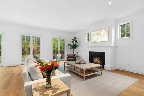 Tiny photo for 32 Kensett Lane #32, Darien, CT 06820 (MLS # 24137927)