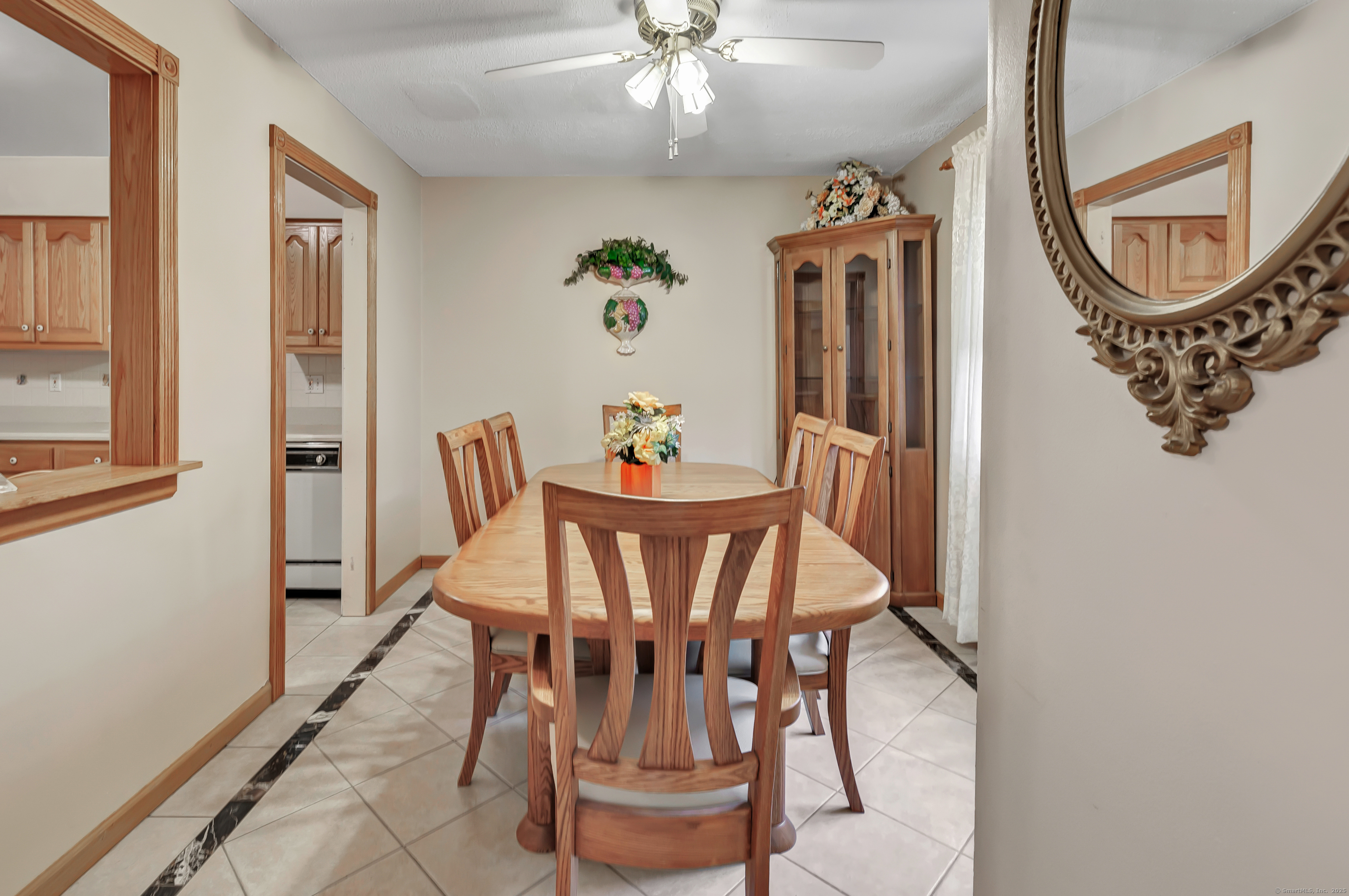 53 Riverview Drive #53, Bridgeport, Connecticut image 12