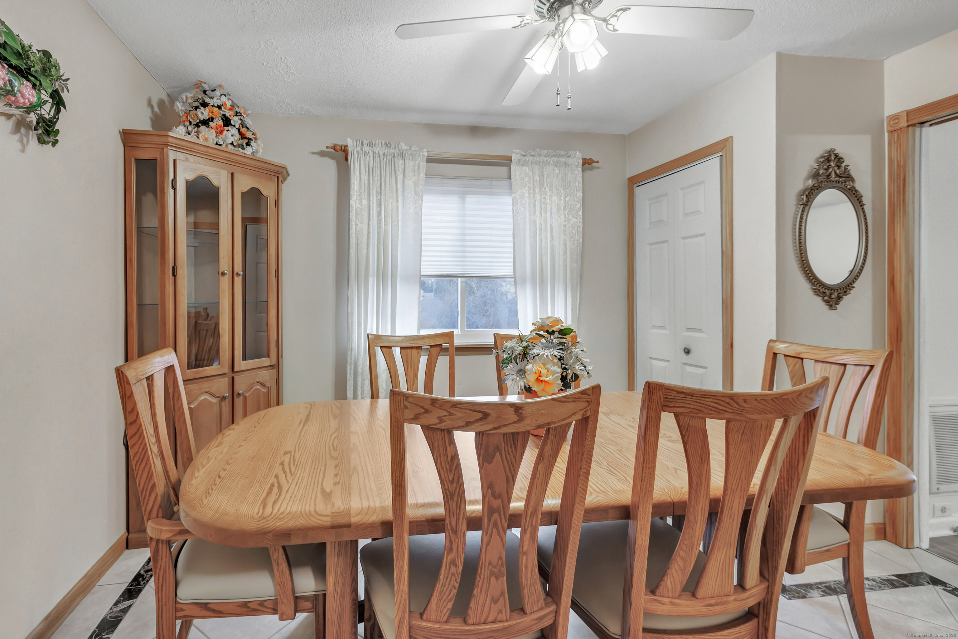 53 Riverview Drive #53, Bridgeport, Connecticut image 13