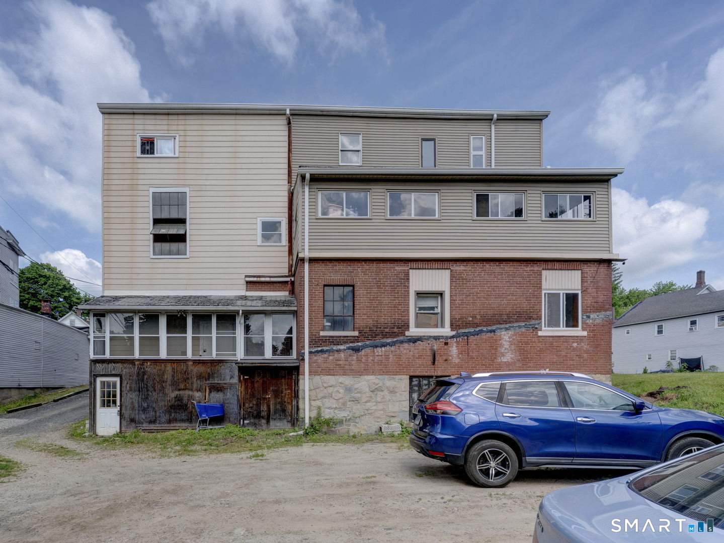 482 Main Street