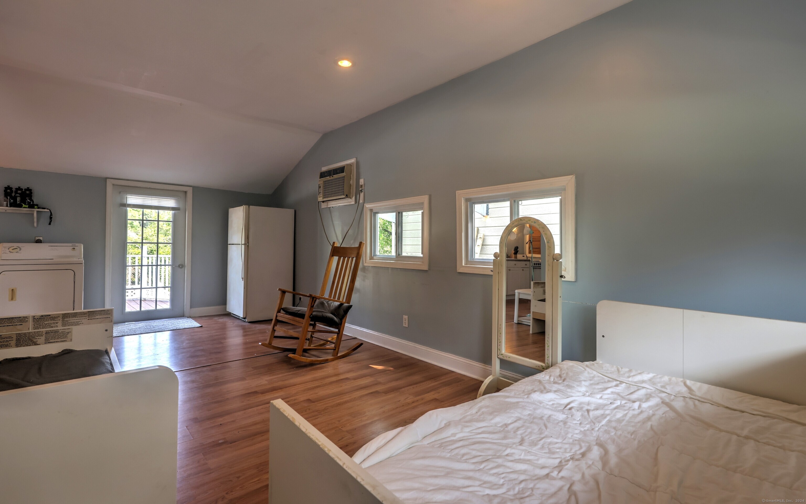 115 W Avon Road, Farmington, Connecticut image 24