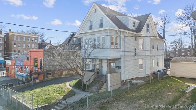 7 Hazel Street 2nd Flr, Hartford, Connecticut - 3 Bedrooms  
1 Bathrooms  
6 Rooms - 