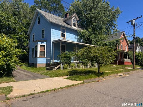 Homes For Sale - 7 Evergreen Avenue<br/> Middletown, CT 06457