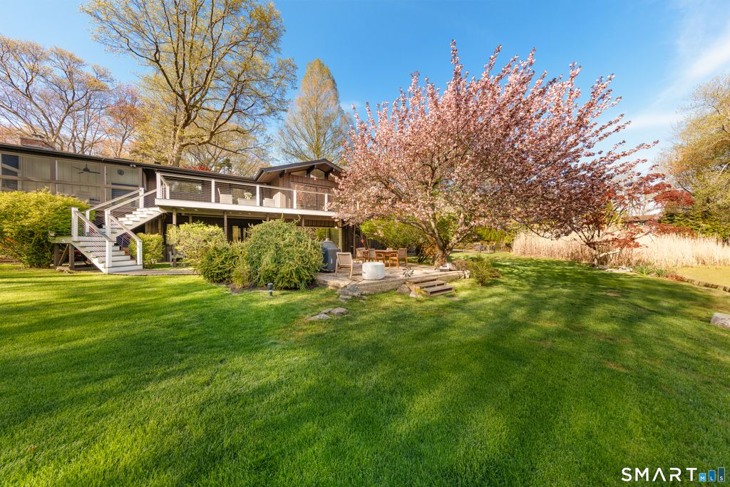 Photo of 46 Breezy Hill Road, Stamford, CT 06903 (MLS # 24170427)