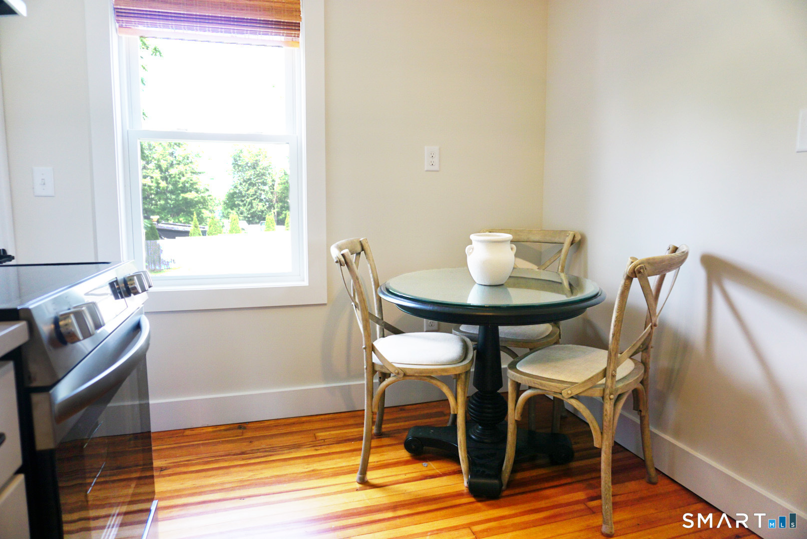 188 East Lake Street