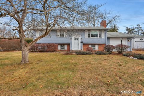 34 Dean Drive East Hartford CT 06118