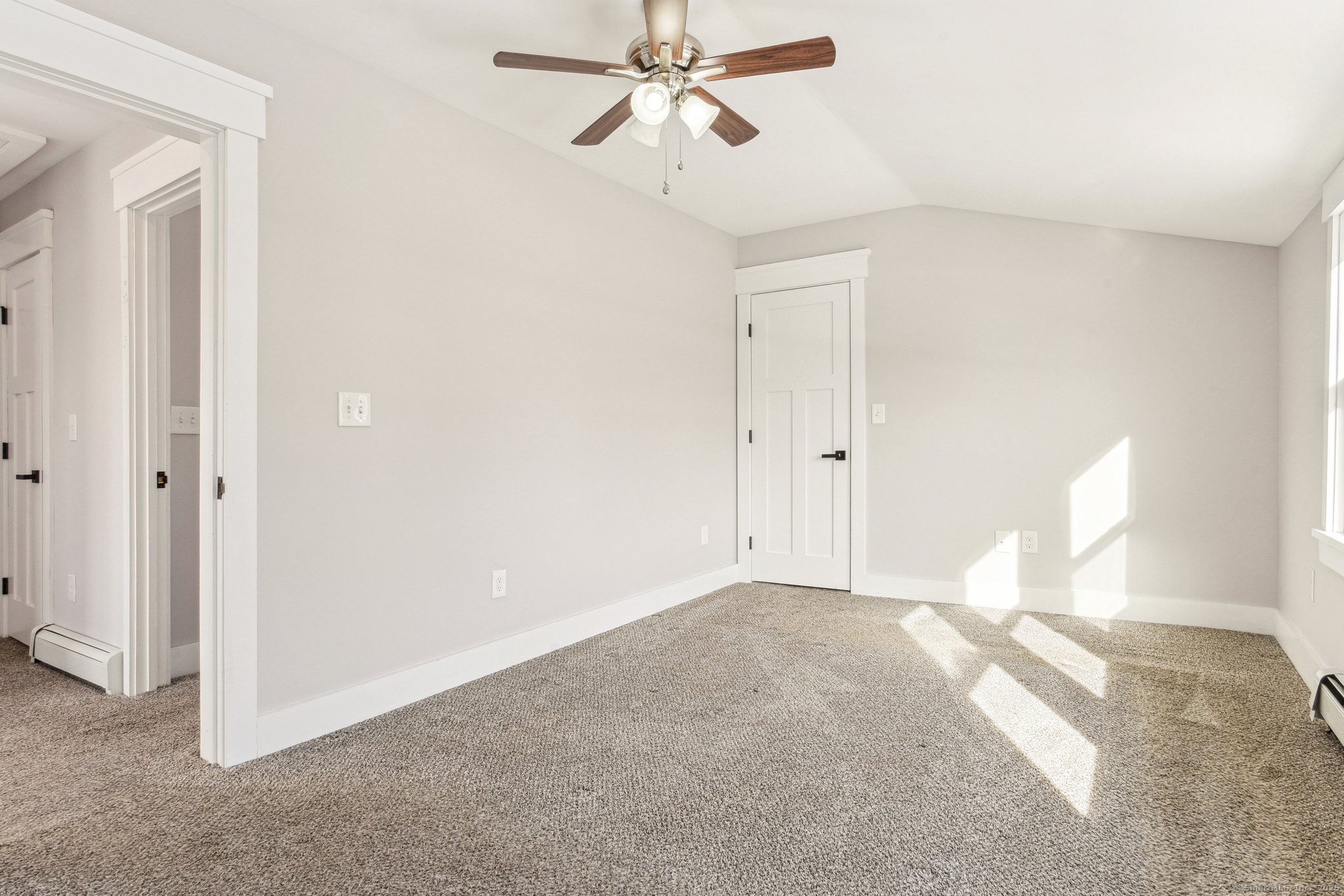 33 Division Street, Groton, Connecticut image 16