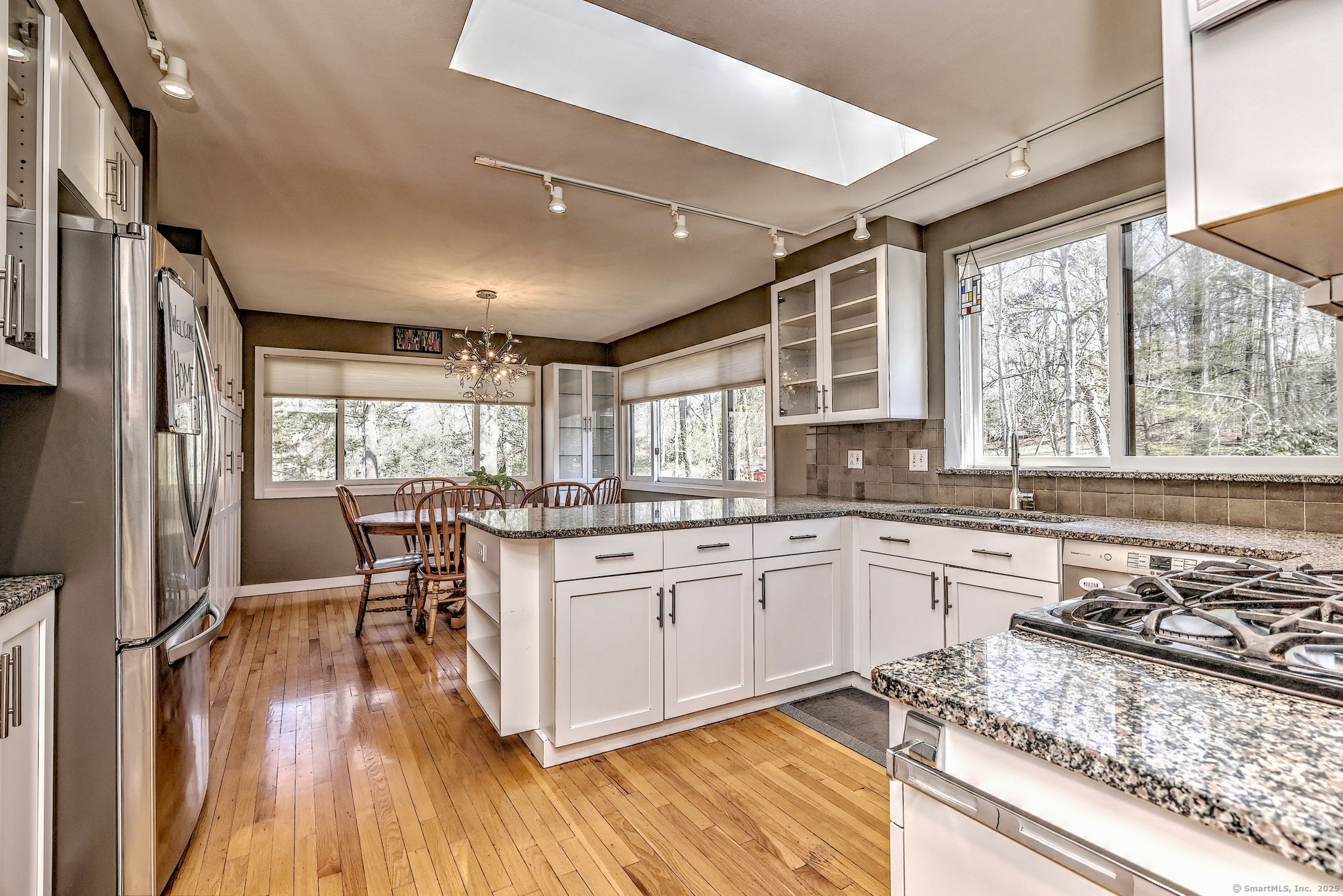 789 Donna Drive, Orange, Connecticut image 12