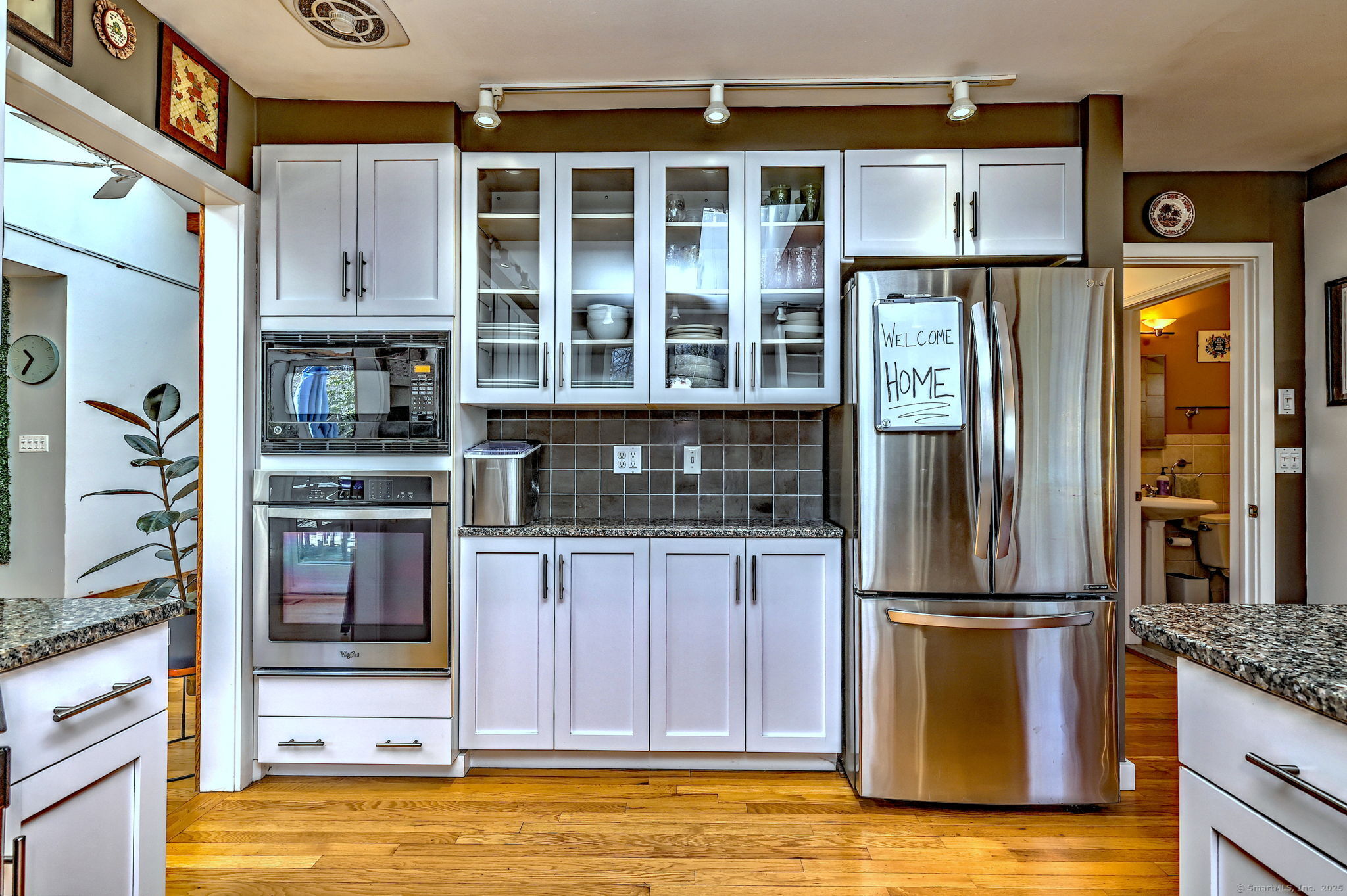 789 Donna Drive, Orange, Connecticut image 15
