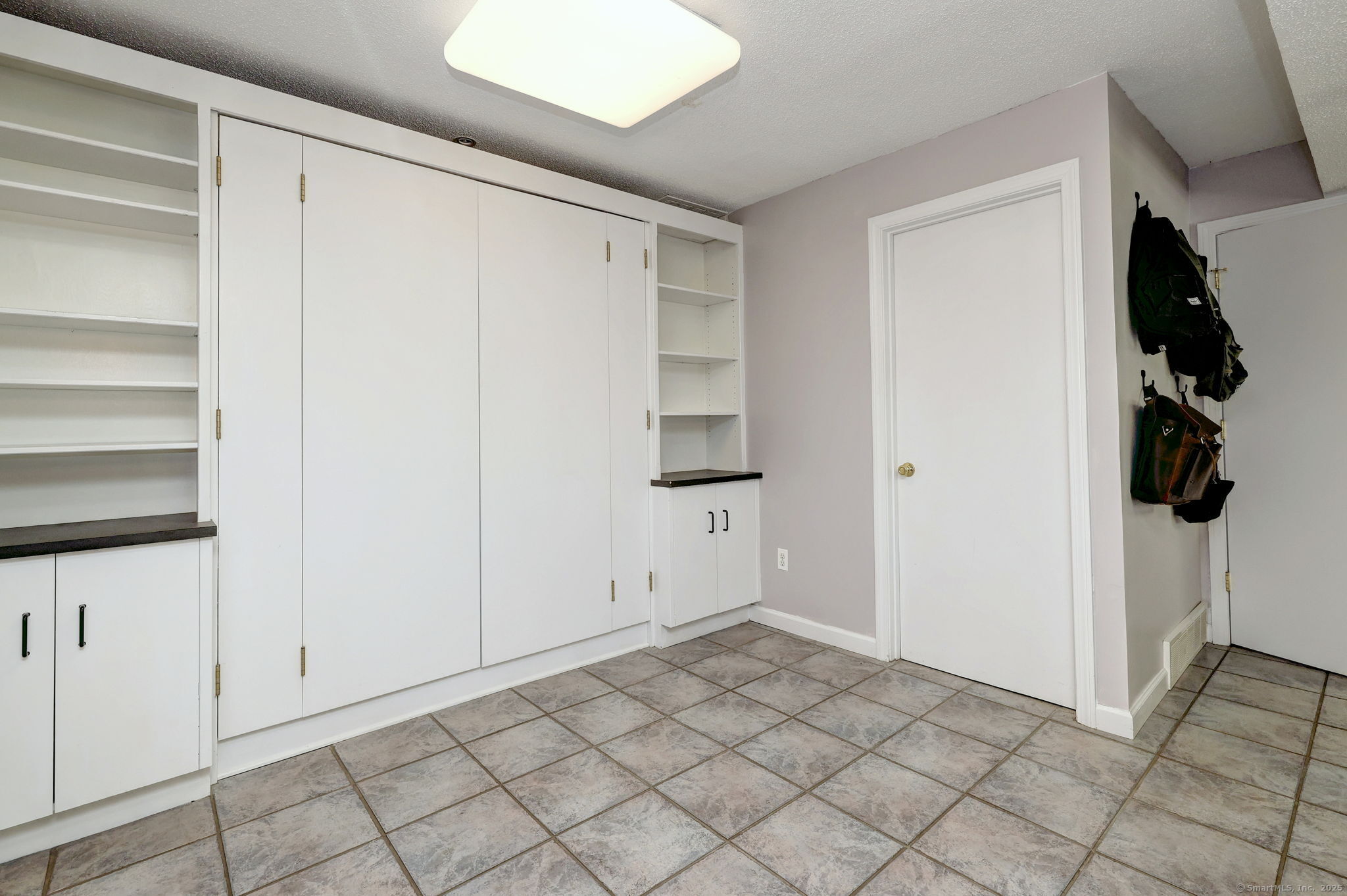 789 Donna Drive, Orange, Connecticut image 28