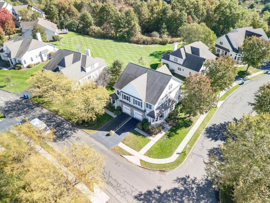 Photo of 32 Bay Hill Drive #32, Bloomfield, CT 06002 (MLS # 24131580)