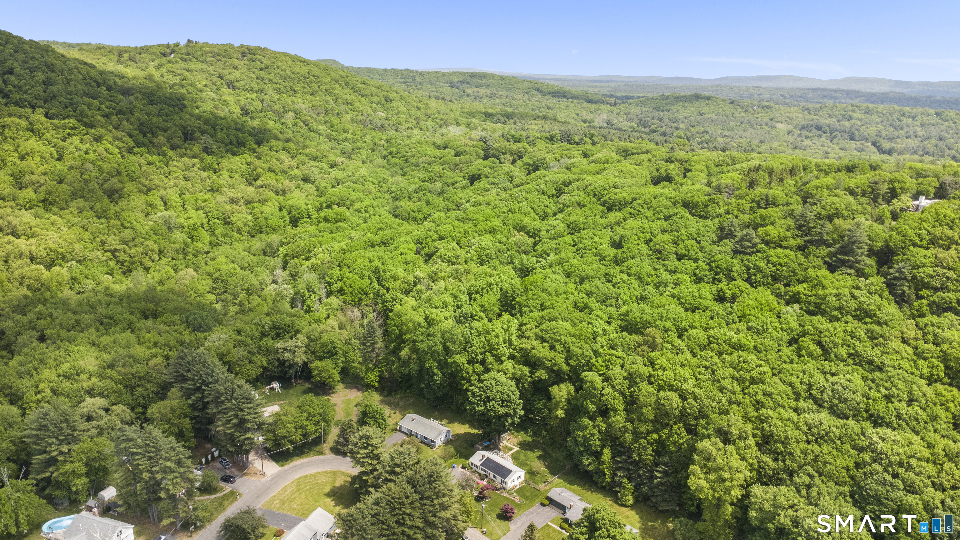 13 Canton Valley Circle