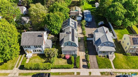 Photo of 224 Putnam Avenue, Hamden, CT 06517 (MLS # 24174686)