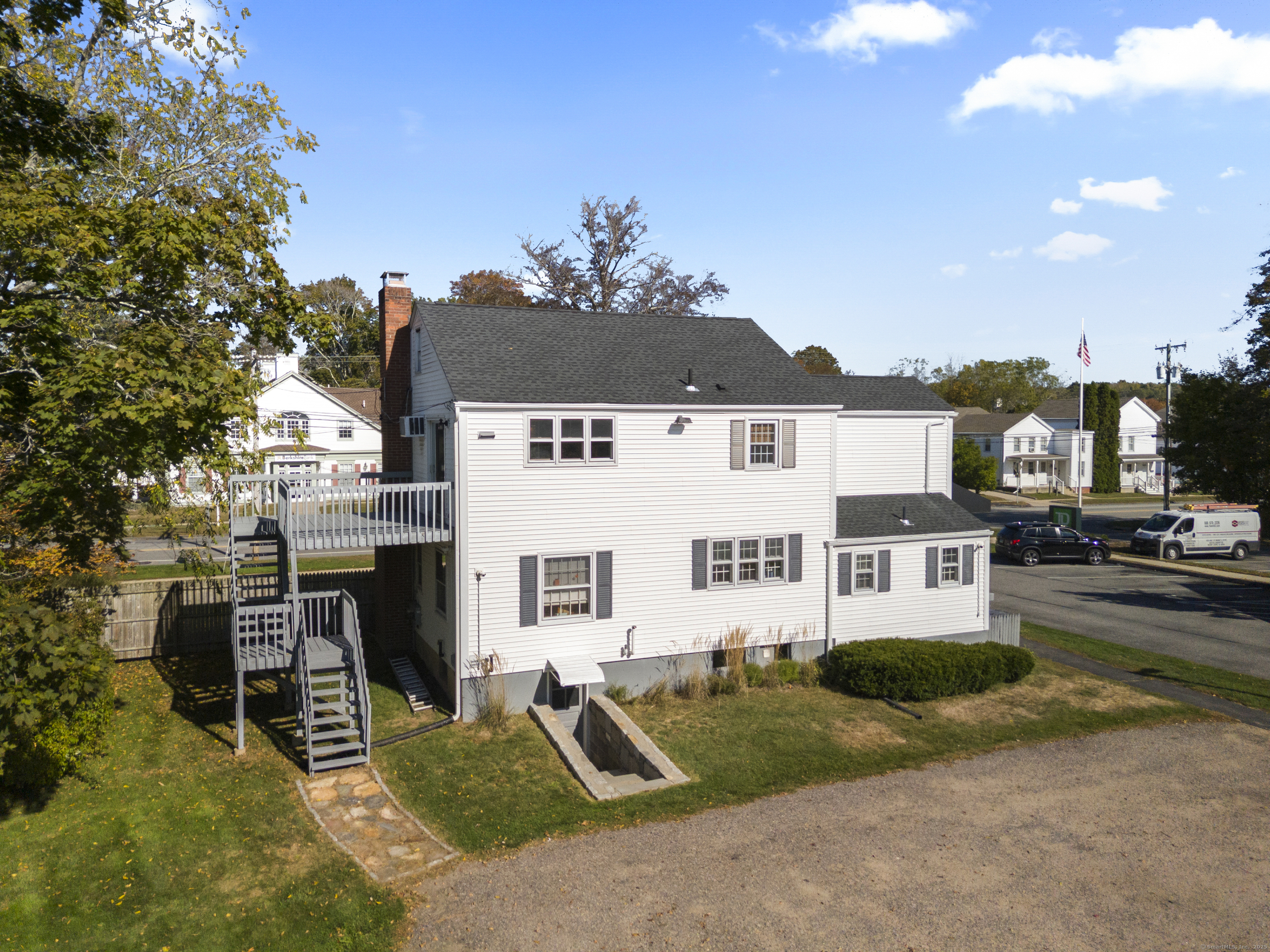 56 Norwich Avenue