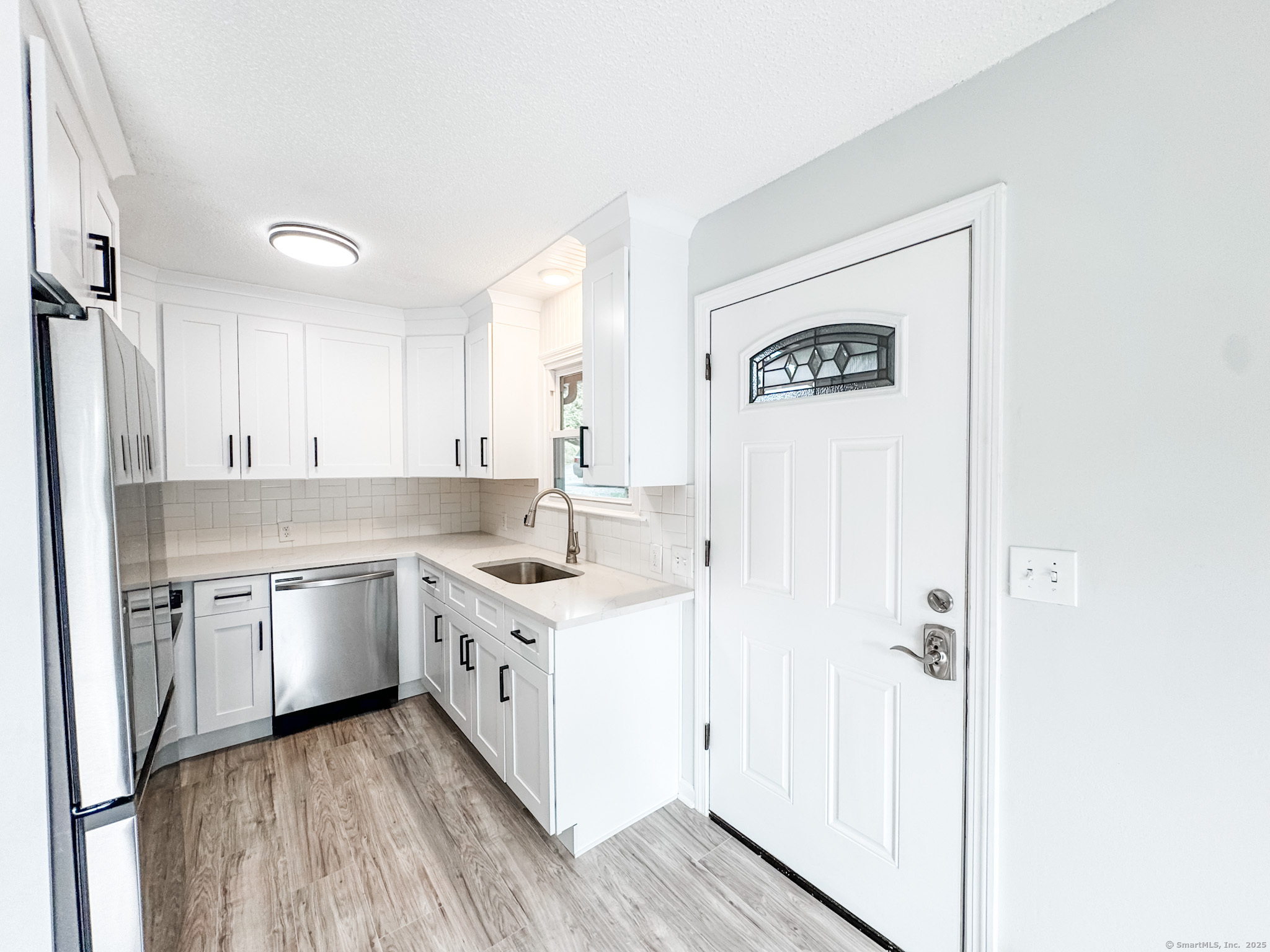 35 Chetelat Drive, Ashford, Connecticut image 9