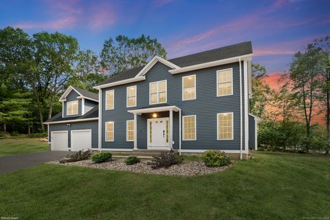 61 North Woods Road Hamden CT 06518