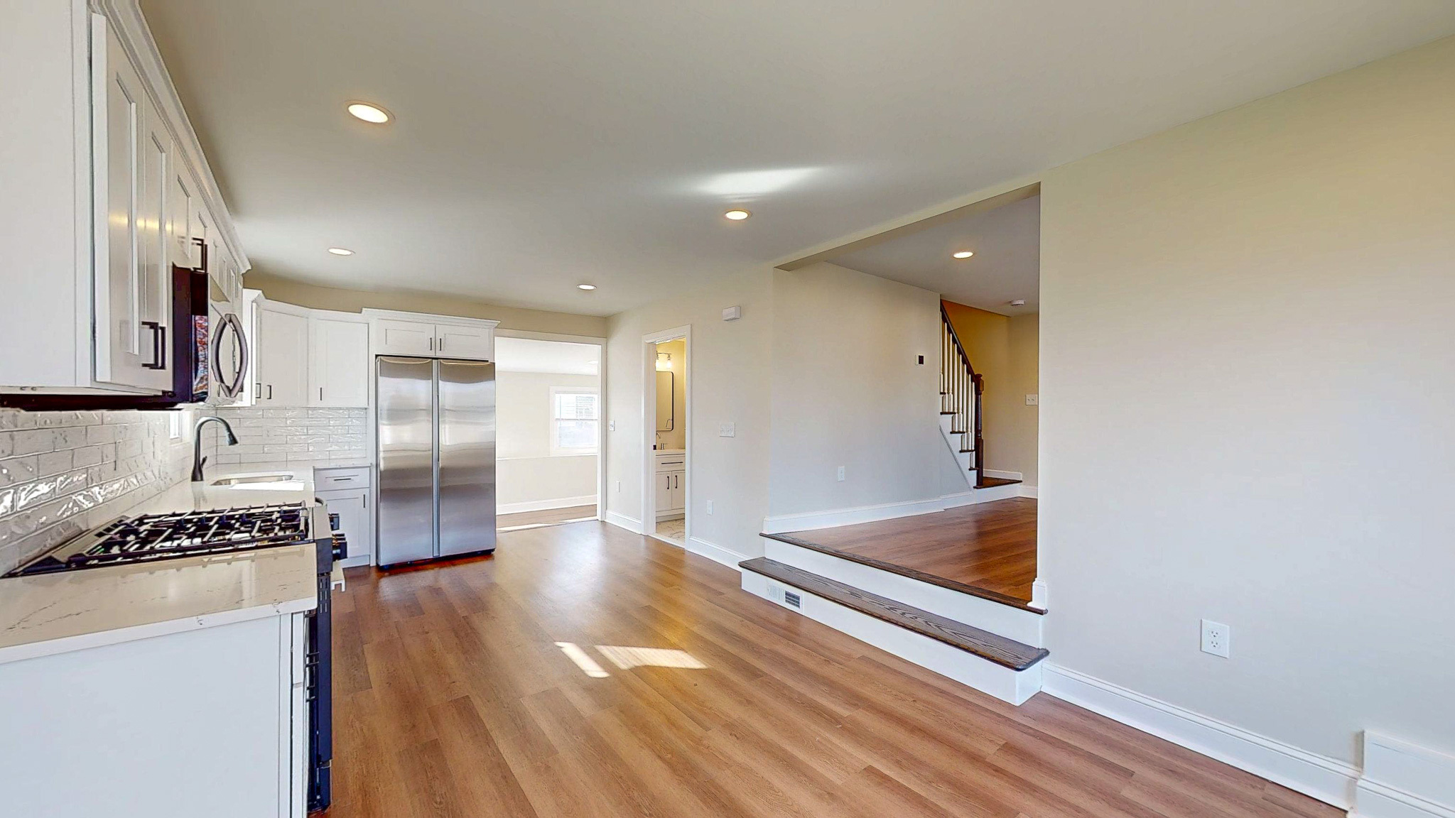 910 Farmington Avenue