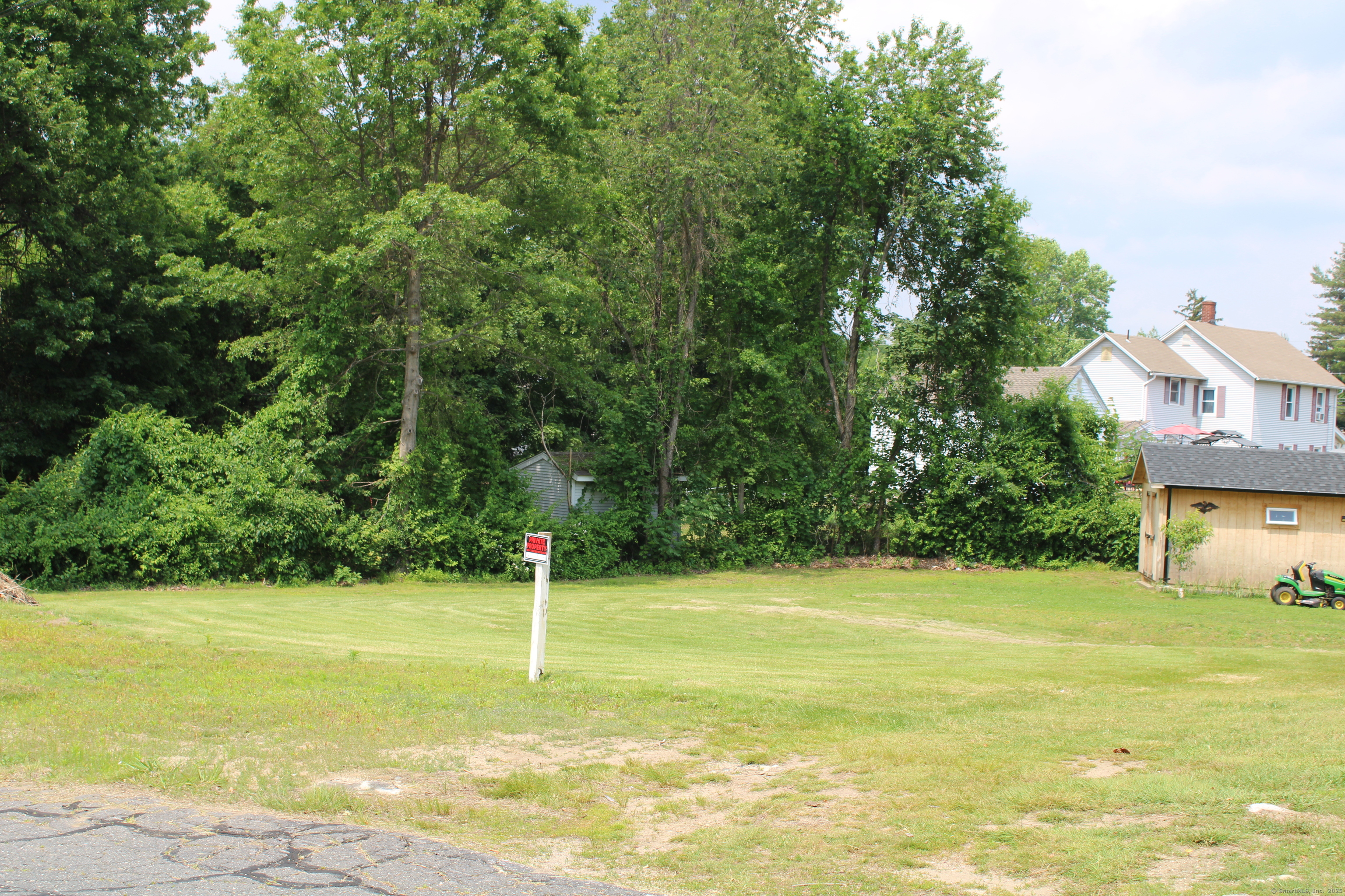 10 Liberty Street, Plymouth, Connecticut image 9